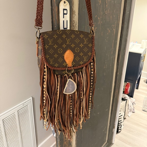 Authentic Louis Vuitton Vintage BoHo bag. - Picture 1 of 1